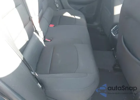 2018 Chevrolet Malibu Lt from USA, damaged, VIN 1G1ZD5STXJF232001